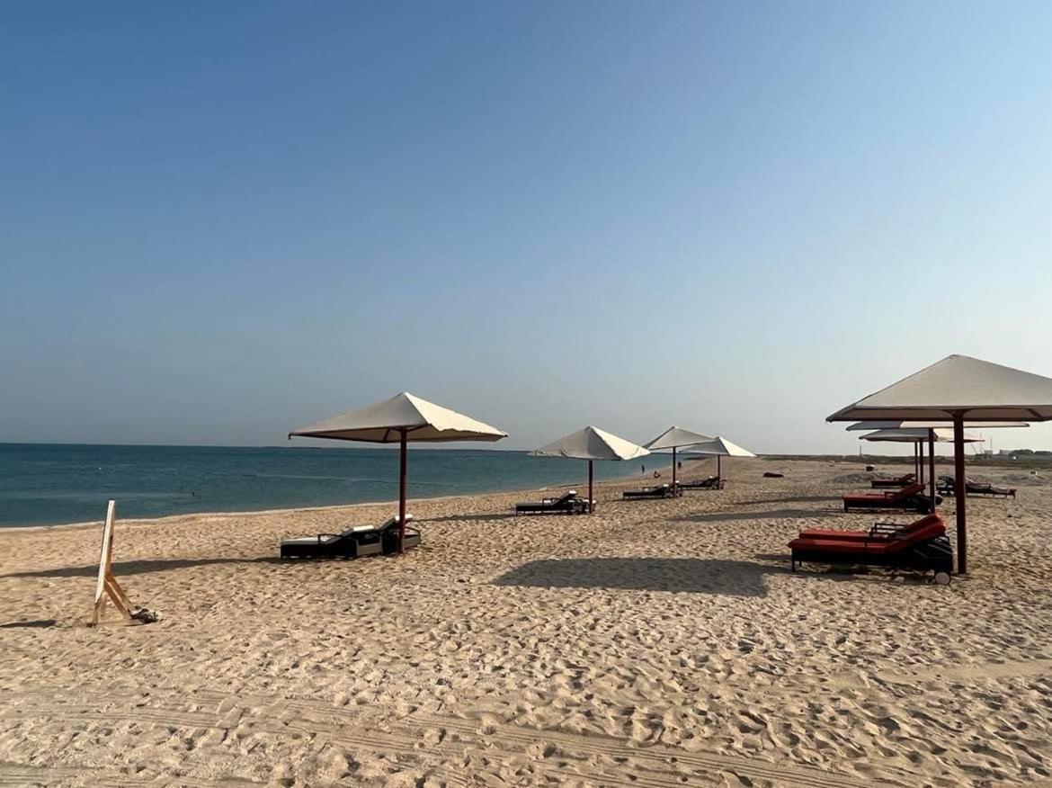 דירות ראס אל חאימה Beach Front Escape מראה חיצוני תמונה